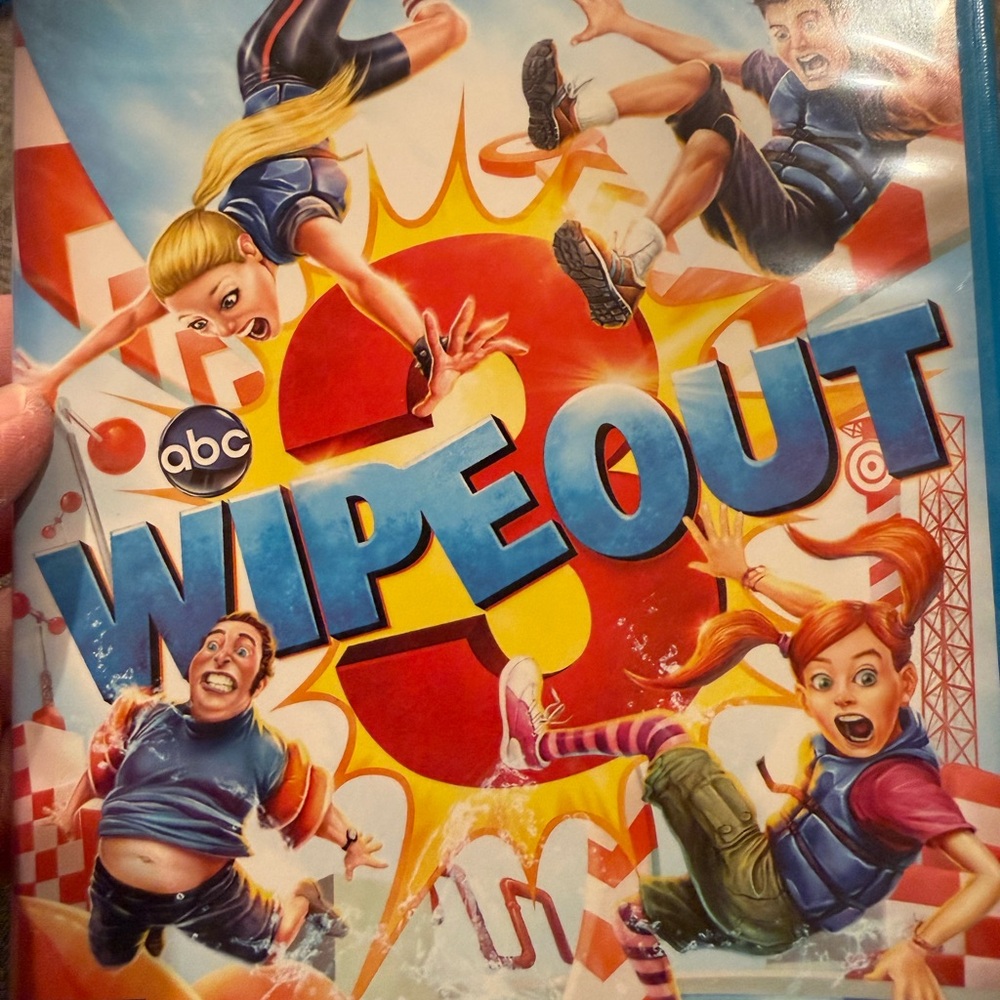 Wipeout 3 Video Game - Exciting Red and Blue Adventure